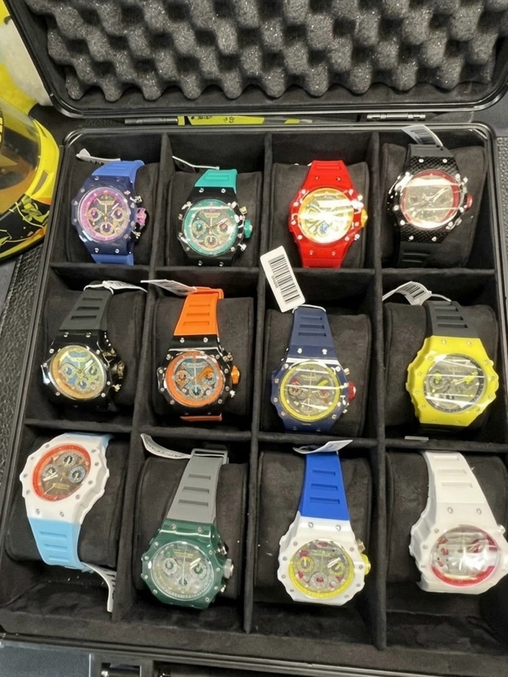 Invicta 2305WR-12BUNDLE - Racing Limited Edition Collector Set of Champions